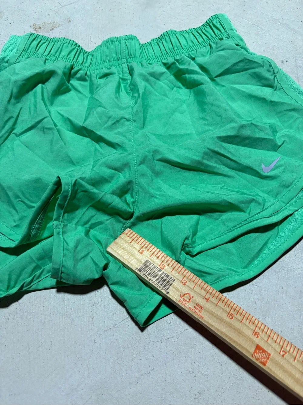 Nike Women's Bright Green Athletic Running Shorts small